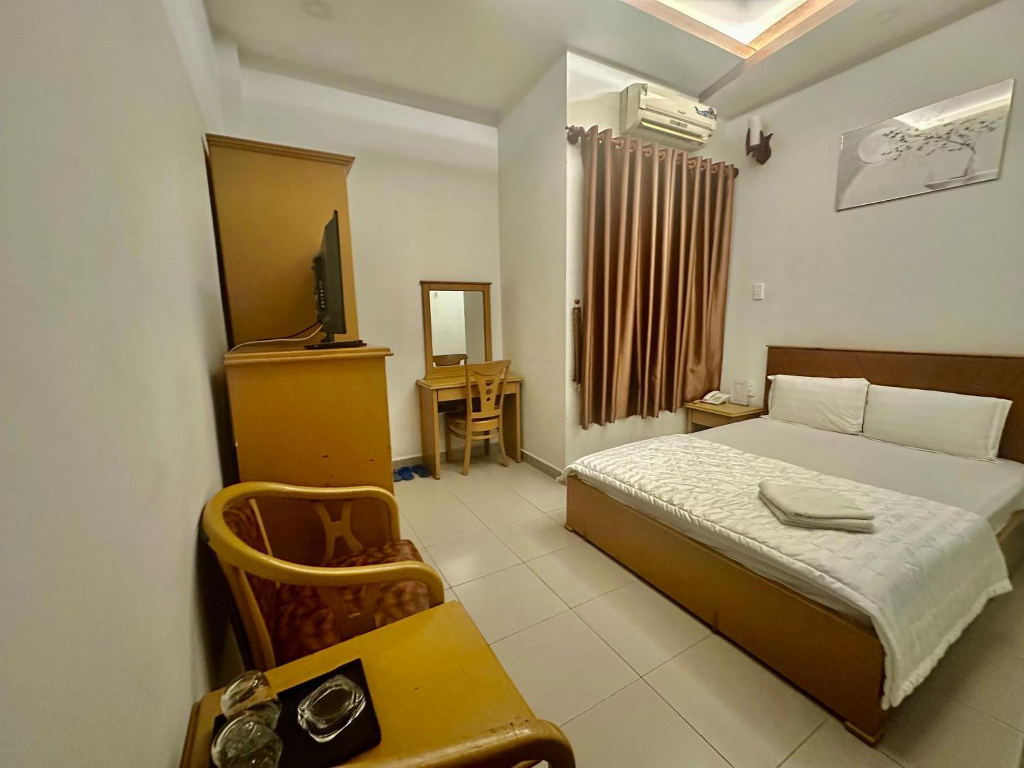 Ngoc Hoa Mai Hotel Ho Chi Minh City Exterior photo